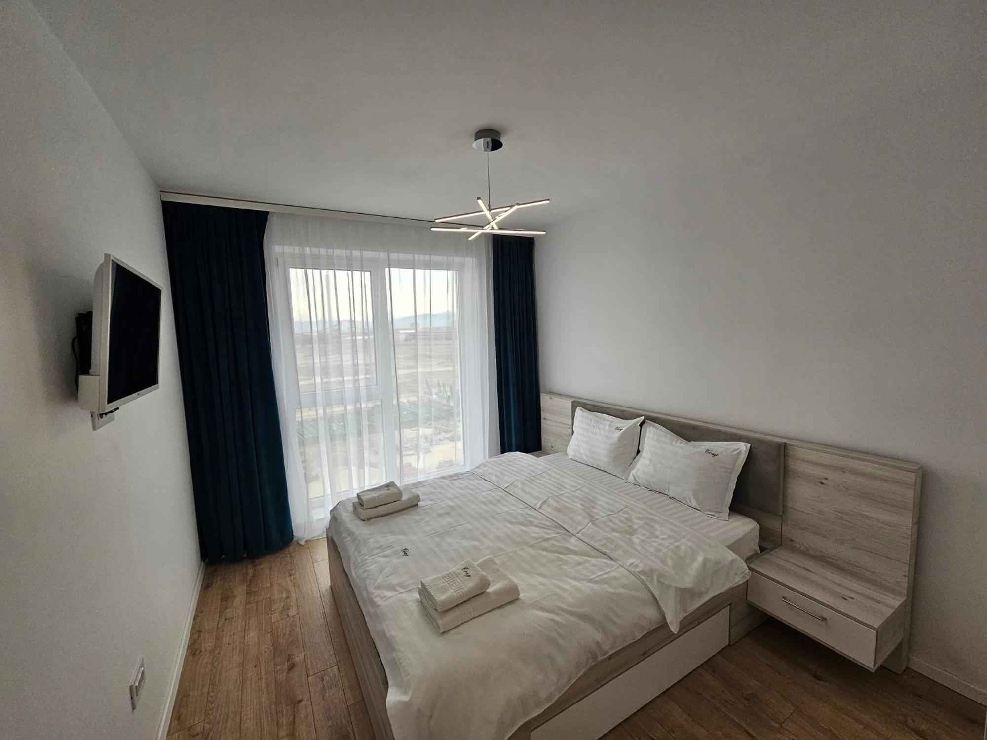 Deluxe Cozy Apartments - Coresi Mall #Brașov Exterior foto